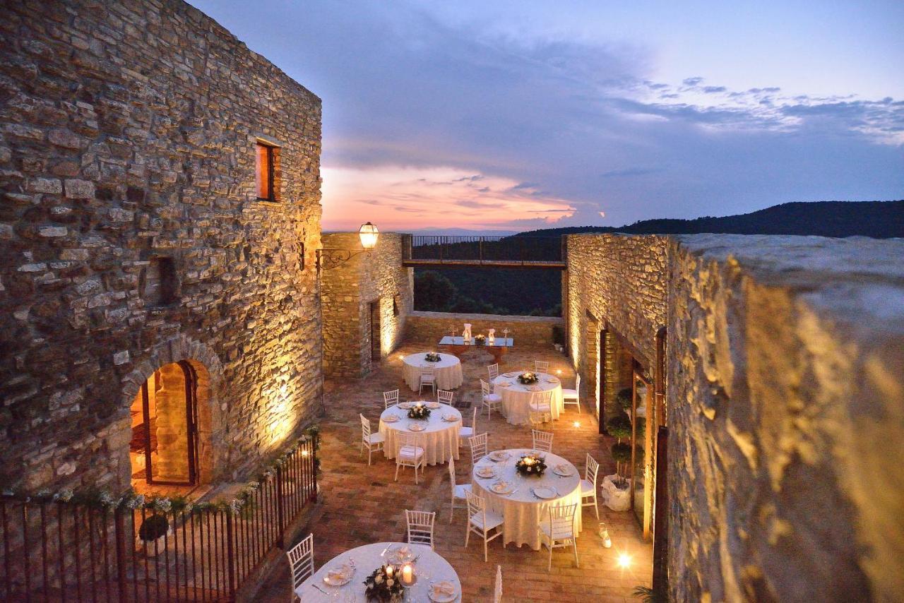 Tenuta Di Forte Sorgnano Gualdo Cattaneo Exterior foto