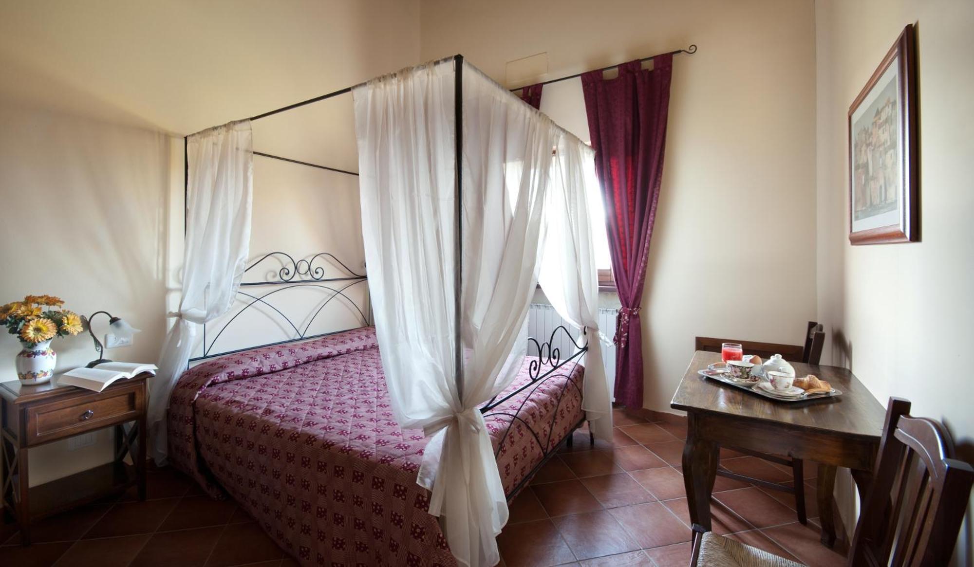 Tenuta Di Forte Sorgnano Gualdo Cattaneo Habitación foto